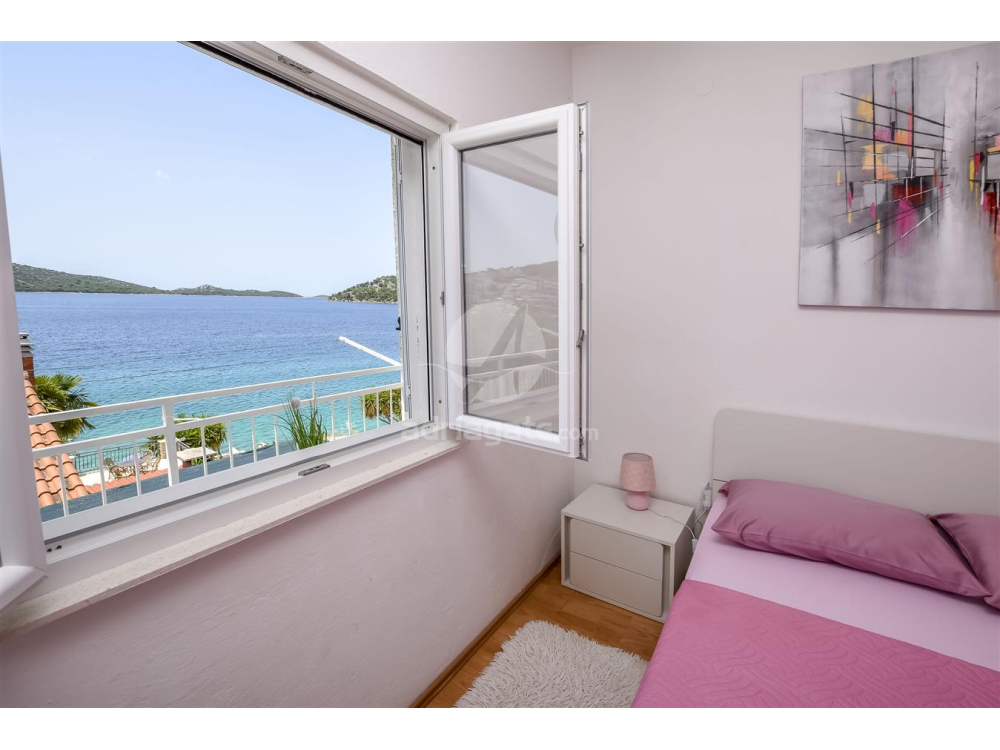 Apartmanok Bebe - Rogoznica Horvtorszg