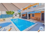 Villa Bobanac with heated pool - Rogoznica Hrvaka