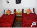 Apartmaji avrak - Rogoznica Hrvaka