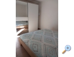 Appartements Dino - Rogoznica Kroatien