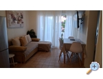 Appartements Dino - Rogoznica Kroatien