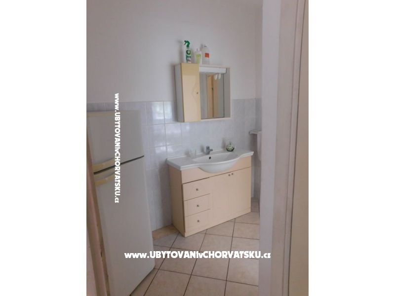 Appartements Ljuba – Ferienwohnung Rogoznica, Kroatien – Foto 14