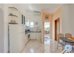 Appartements Iva - Rogoznica Kroatien