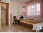 Apartmaji Jakoubek - Rogoznica Hrvaka