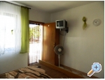 Appartements Jakoubek - Rogoznica Kroatien