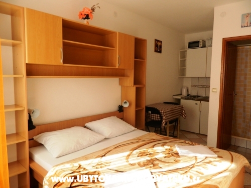 Appartements Jakoubek - Rogoznica Croatie