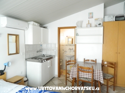 Appartements Jakoubek - Rogoznica Croatie