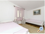 Appartements Juric - Rogoznica Kroatien