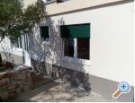 Apartmaji Katica - Rogoznica Hrvaka