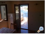 Apartmaji Katunari - Rogoznica Hrvaka
