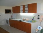 Apartmaji Katunari - Rogoznica Hrvaka