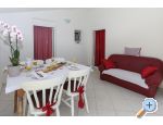 Apartmaji Libertas - Rogoznica Hrvaka