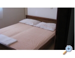 Appartements Miki - Rogoznica Kroatien