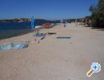 Apartmaji Miki - Rogoznica Hrvaka