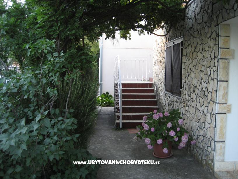 Appartements Nada i Andrija – Ferienwohnung Rogoznica, Kroatien – Foto 4