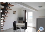 Apartmaji Nada - Rogoznica Hrvaka