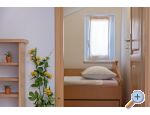 Apartmaji Nada - Rogoznica Hrvaka
