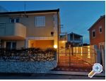 Apartmaji Neda,Kanica - Rogoznica Hrvaka
