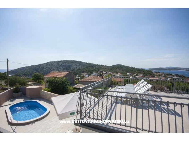 Kuća NEDA – Ferienwohnung Rogoznica, Kroatien – Foto 1