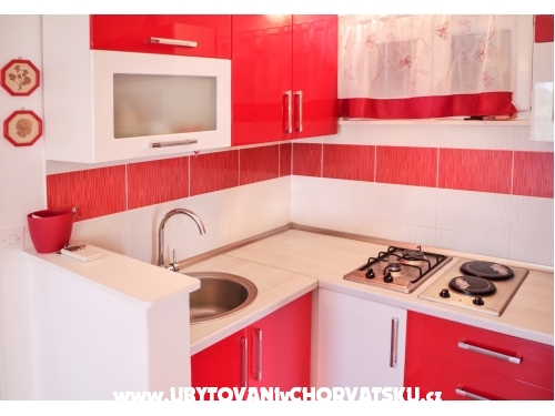 Appartements Nives - Rogoznica Croatie