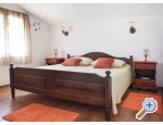 Appartements Nives - Rogoznica Kroatien