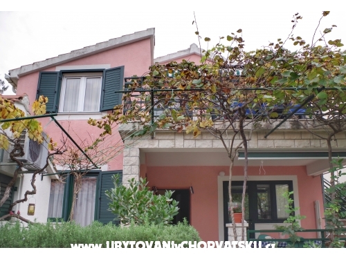 Appartements Nives - Rogoznica Croatie