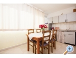 Apartmaji Olea - Rogoznica Hrvaka