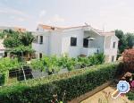 Apartmaji Ordulj - Rogoznica Hrvaka