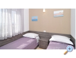 Appartements Panorama s bazenom - Rogoznica Kroatien