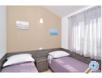 Appartements Panorama s bazenom - Rogoznica Kroatien