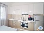 Apartmaji Panorama s bazenom - Rogoznica Hrvaka