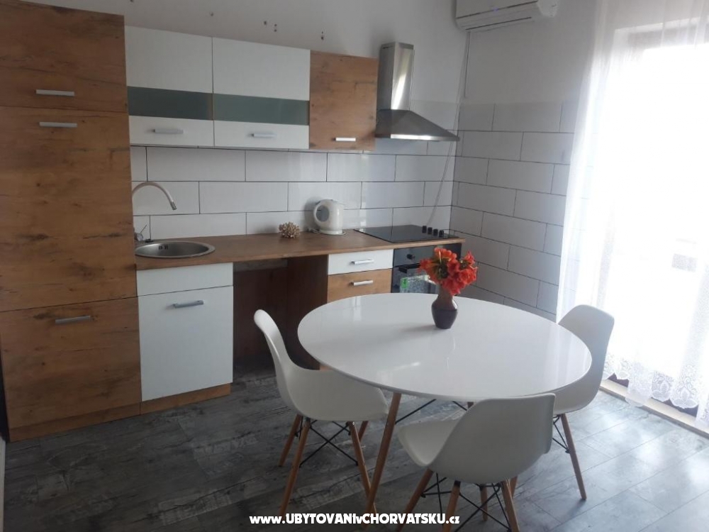 Apartamenty Radic - Rogoznica Chorwacja