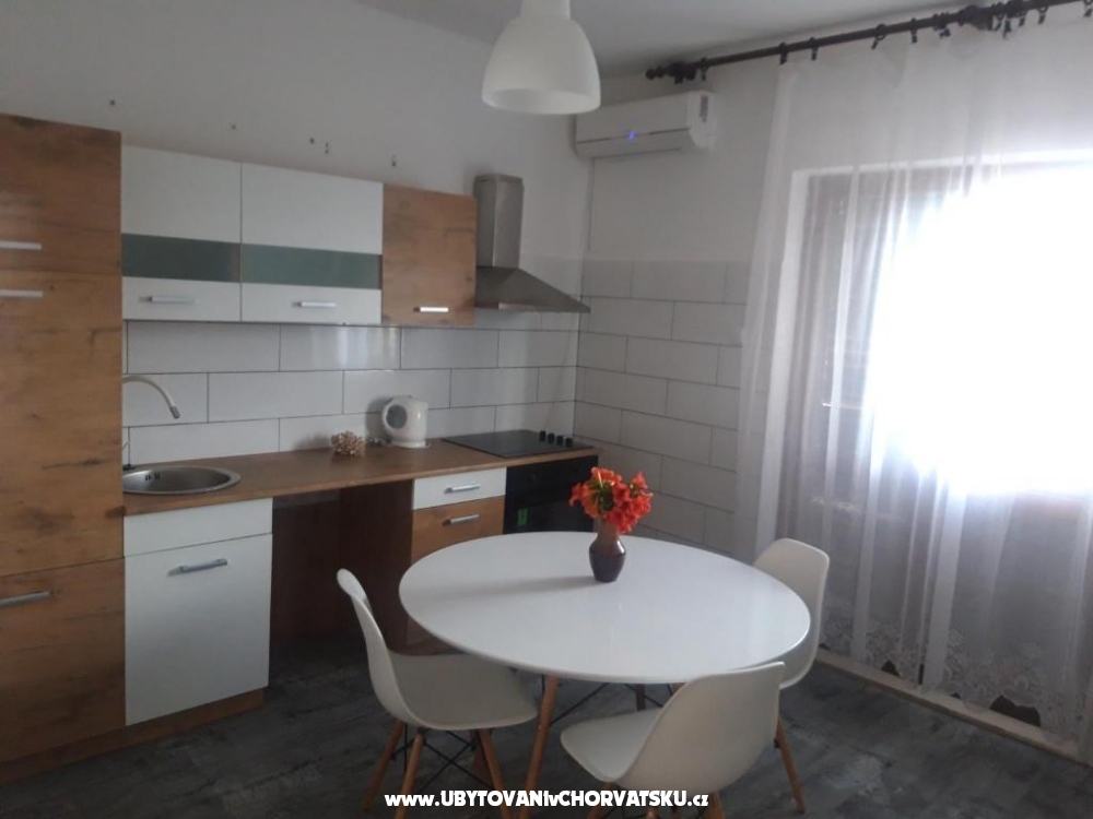 Apartamenty Radic - Rogoznica Chorwacja