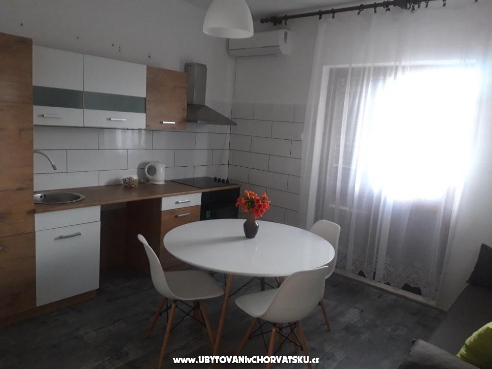 Apartamenty Radic - Rogoznica Chorwacja