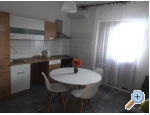 Appartements Radic - Rogoznica Kroatien