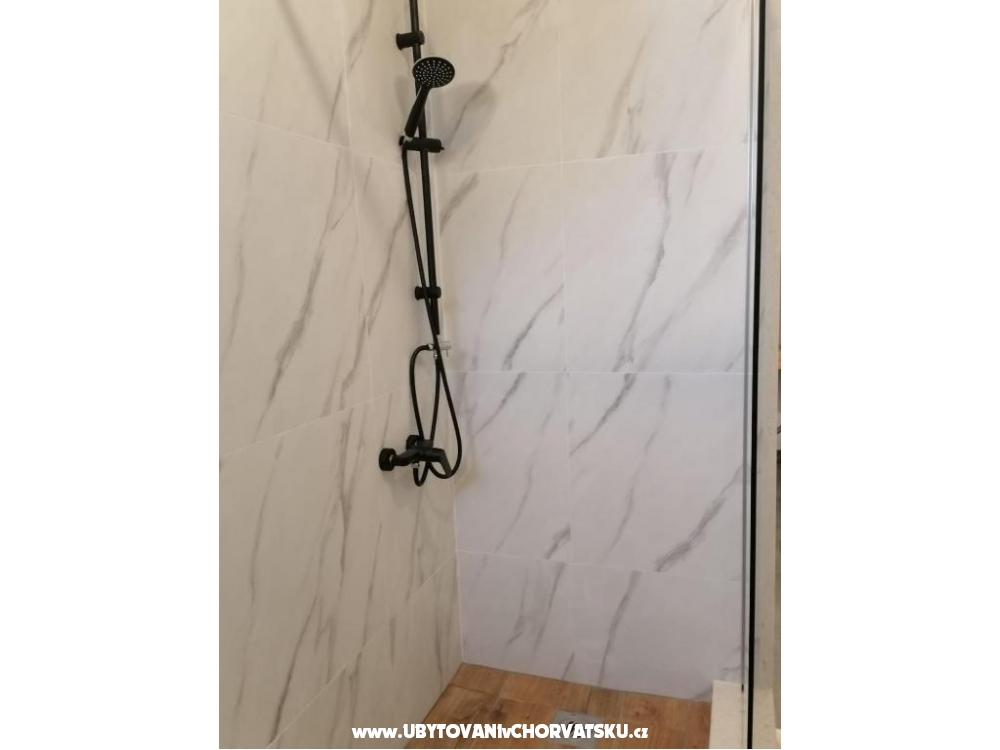 Apartamenty Radic - Rogoznica Chorwacja