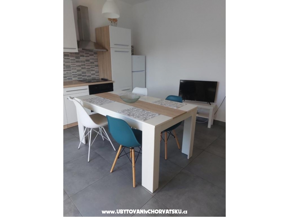 Apartamenty Radic - Rogoznica Chorwacja