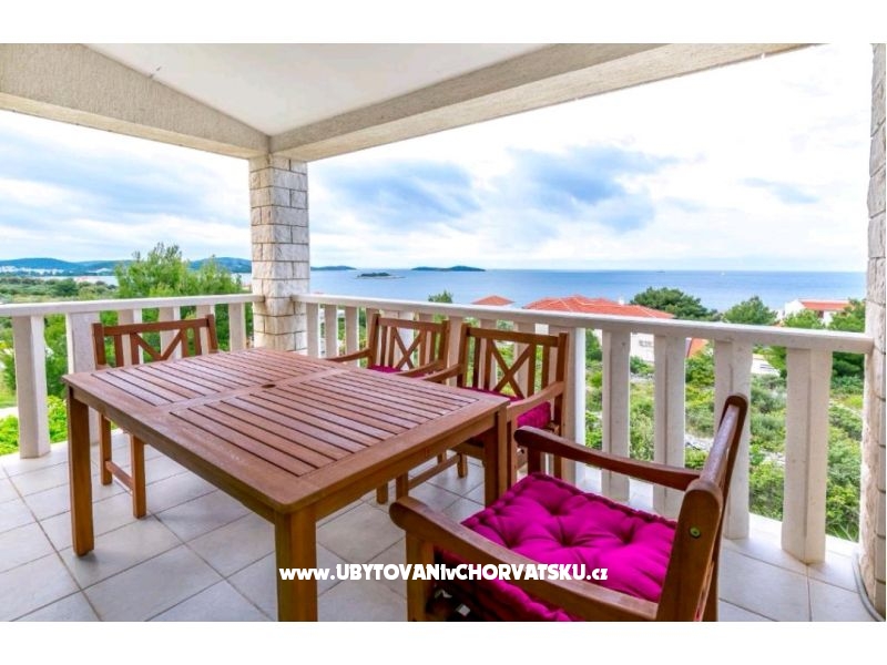 Appartements Robi – Ferienwohnung Rogoznica, Kroatien – Foto 1