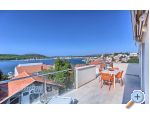 Apartmaji ATL - Rogoznica Hrvaka