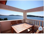 Villa Ferienwohnungen imac - Rogoznica Kroatien