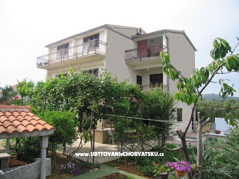 Appartements Škaro – Ferienwohnung Rogoznica, Kroatien – Foto 1