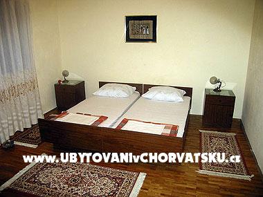 Appartements Škaro – Ferienwohnung Rogoznica, Kroatien – Foto 2