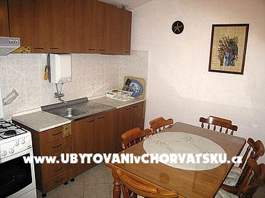 Appartements Škaro – Ferienwohnung Rogoznica, Kroatien – Foto 3