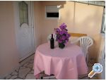 Apartmaji karpa - Rogoznica Hrvaka