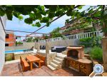 Apartmaji Tereza - Rogoznica Hrvaka