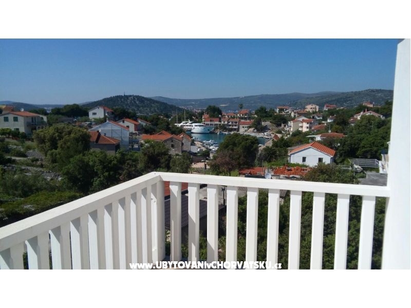 Appartements Lana – Ferienwohnung Rogoznica, Kroatien – Foto 1