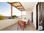 Apartmaji Venci - Rogoznica Hrvaka