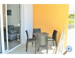 Appartements Zora - Rogoznica Kroatien