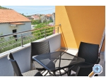 Appartements Zora - Rogoznica Kroatien