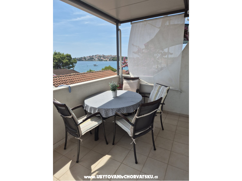 Apartmani Vincic - Rogoznica Hrvatska